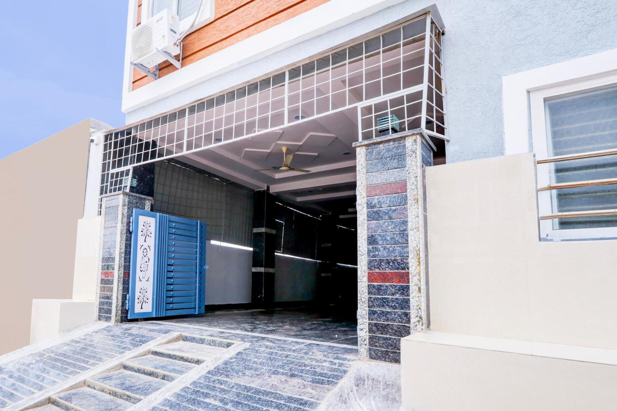 Super Hotel O Adibatla Near Tcs Ibrahimpatan Екстер'єр фото